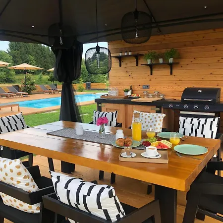 Zoe Luxury House Willa Gomirje