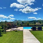 Willa Zoe Luxury House Gomirje