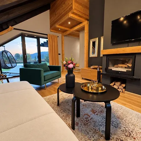 Zoe Luxury House