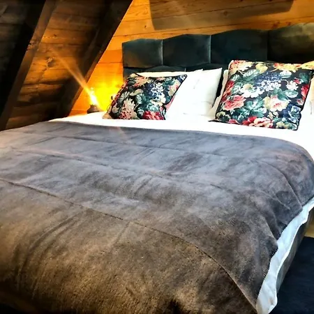 Zoe Luxury House *