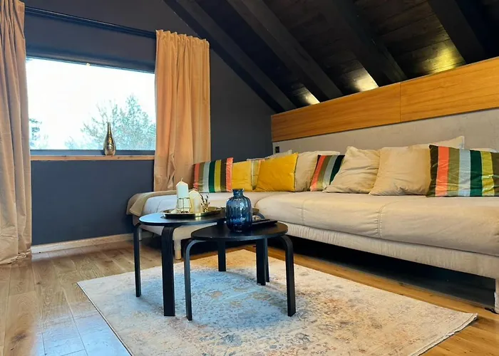 Zoe Luxury House *