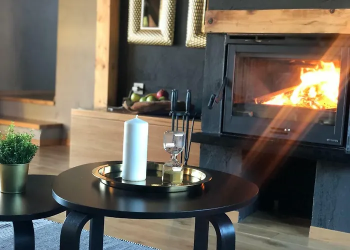 Zoe Luxury House